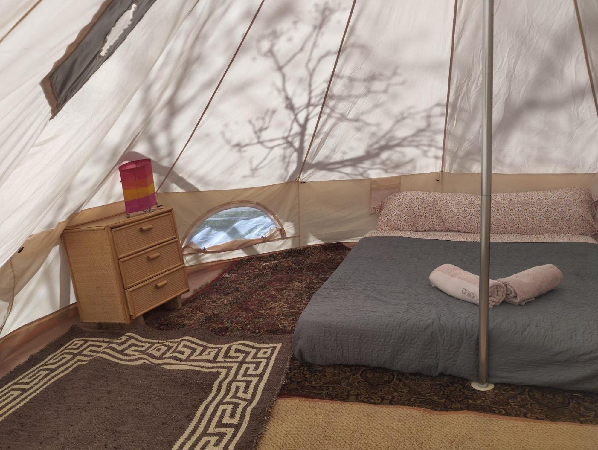 Camping Trevélez מראה חיצוני תמונה