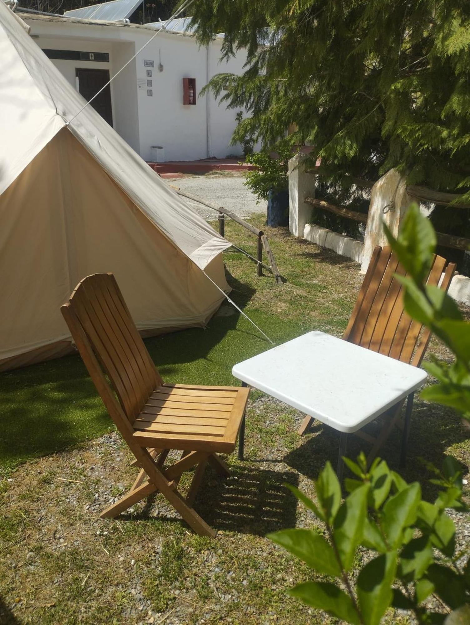 Camping Trevélez מראה חיצוני תמונה
